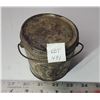 Image 2 : Squirrel peanut butter pail - 2 cup - poor graphics