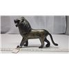 Image 2 : Beautiful heavy metal, brass? Lion statue - 7.5"H