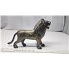 Image 3 : Beautiful heavy metal, brass? Lion statue - 7.5"H