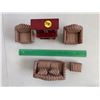Image 2 : Melissa & Doug doll house wooden living room furniture - 5 pcs