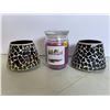 Image 1 : 1 candle with 2 protective stained glass shades