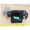 Image 2 : Vintage Early 1950's Telephone