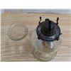 Image 2 : Vintage oil lamp (Made by flame light Co. Grand Rapids Michigan)