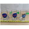Image 1 : Set of 3 old OV mugs