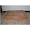 Image 1 : Vintage Wooden Box, great graphics
