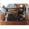 Image 7 : Antique Singer sewing machine with 4 drawers