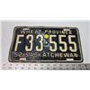 Image 1 : 1952 Saskatchewan license plate - F35-555