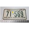 Image 1 : 1955 Saskatchewan license plate - 71-569