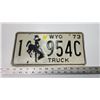 Image 1 : 1973 Wyoming license plate - 1-954C Truck
