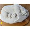 Image 3 : Fantastic Ducks Unlimited Polar Bear Figurine #109/800