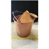 Image 2 : Copper pail, with spout