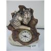 Image 1 : WOLVES ORNAMENT - QUARTZ CLOCK - Clock Works - New Battery