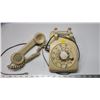 Image 2 : Vintage beige rotary phone