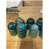 Image 2 : 12 - Blue insulators, in box