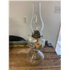 Image 1 : Coal oil lamp #2, comes with chimney - colonial