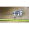 Image 1 : metal 'Alien" art piece