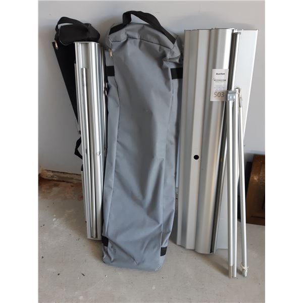 Retractable Display Stands Cat B