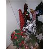 Image 11 : Christmas Decor Cat A