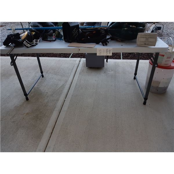 Fold down Table Cat C