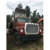 Image 2 : 1974 FORD DUMP TRUCK, 2DR, RED, VIN V90TVU46048