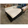 Image 1 : PALLET OF WHITE 28" X 40" PAPER STOCK