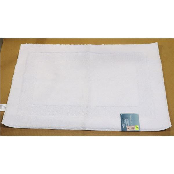 STORE RETURN 100% COTTON BATH RUG 24"X36"