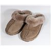 Image 1 : STORE RETURN FLUFFY SLIPPERS SIZE 10