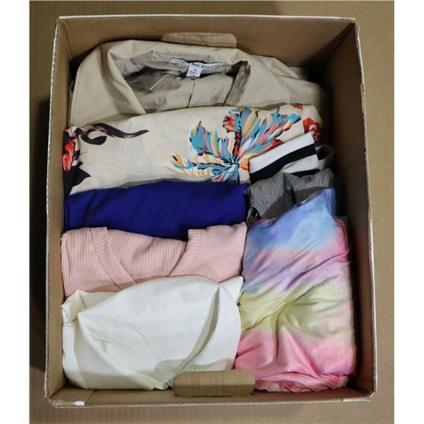 LOT OF 8 XL-3XL ASSORTED WOMEN'S CLOTHING PIECES