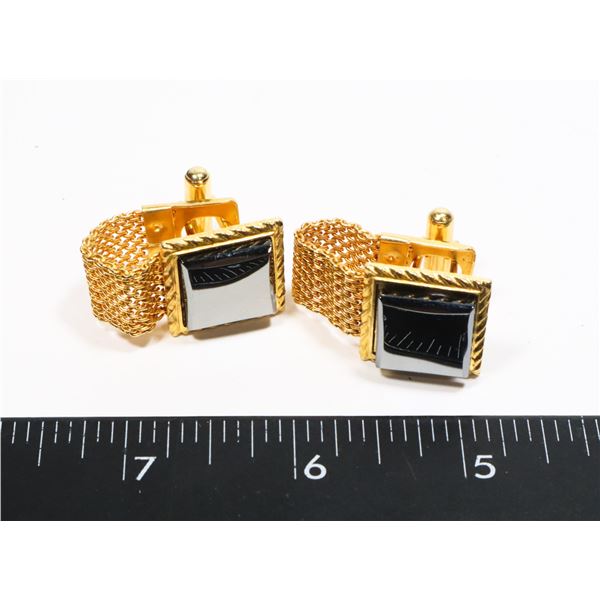 GOLD TONE CUFF LINKS