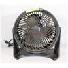 Image 1 : HONEYWELL 8" DIAMETER FAN, 3 SPEED SETTINGS