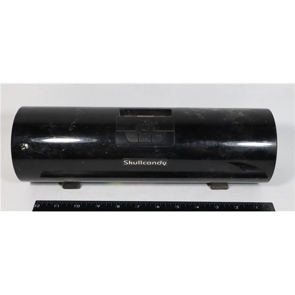 SKULLCANDY PORTABLE SPEAKER FOR IPOD & IPHONE