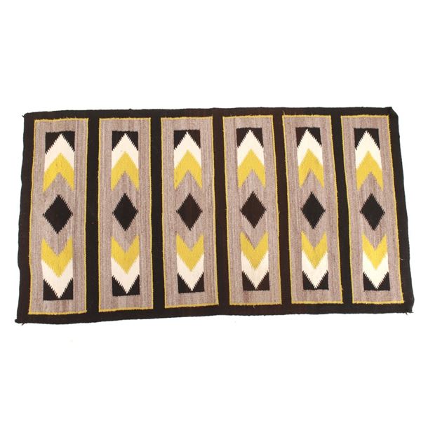Navajo Chinle Banded Chevron Hand Woven Rug
