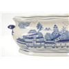 Image 14 : Blue & White Chinoiserie Porcelain Foot Bath Basin