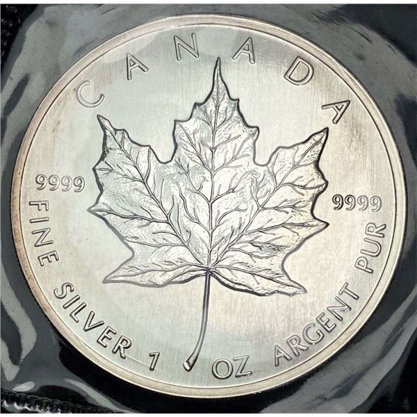 1989 Canada $5 Maple Leaf 1 ozt .9999 Silver