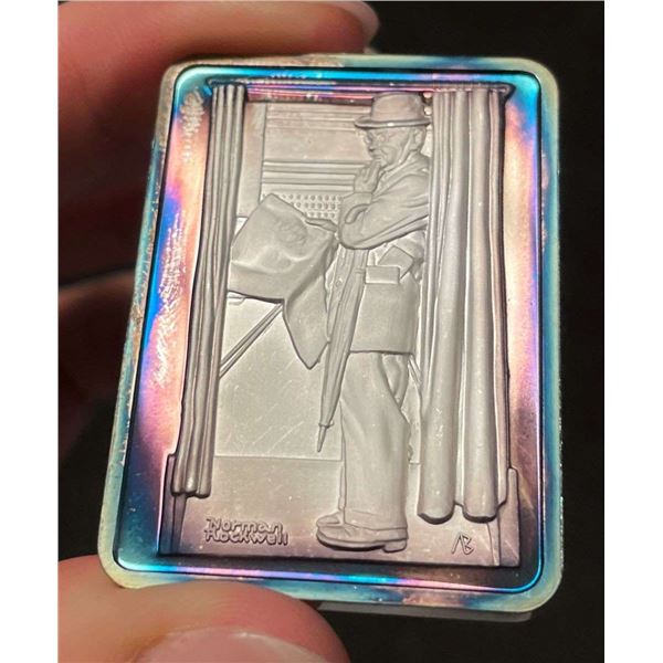 Spot Light Rainbow Toning "Voting" 1944 Norman Rockwell 1 ozt .999 Silver Bar