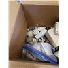 Image 2 : BOX OF VARIOUS LIGHT BULBS, SPLITTER OUTLETS AND MORE