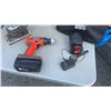 Image 8 : HUSKY AIR NAILER WITH AIR SANDER AND CORDLESS DRILL WORKING