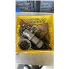 Image 2 : 2 CRATES OF DRILL BITS, CHAIN, METAL WEDGES AND HARDWARE