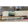 Image 2 : LOT OF STREET HOCKEY STICKS AND BOX OF PAINTBALLS