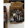Image 8 : 2 BOXES OF HOSE FITTINGS, WRENCHES, ALLEN KEYS AND MORE
