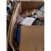 Image 2 : PALLET OF NEW AMAZON OVERSTOCK ITEMS, 1000'S OF ITEMS, PALLET IS 4 FT X 4FT AND 4FT DEEP!