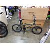 Image 1 : GREEN SIMS BMX BIKE