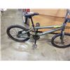 Image 3 : GREEN SIMS BMX BIKE