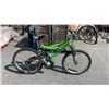 Image 1 : GREEN SUPERCYCLE BIKE