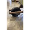 Image 3 : GREEN METAL WHEELBARROW