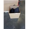 Image 1 : BOX OF SEAT CUSHIONS