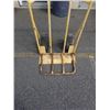Image 2 : HEAVY DUTY WIDE LOAD STEEL HAND TRUCK