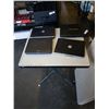 Image 1 : 4 PARTS LAPTOPS