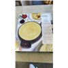 Image 2 : CUCINA PRO CREPE MAKER AND PASTA MAKER