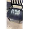 Image 2 : 2 BLACK DINING CHAIRS
